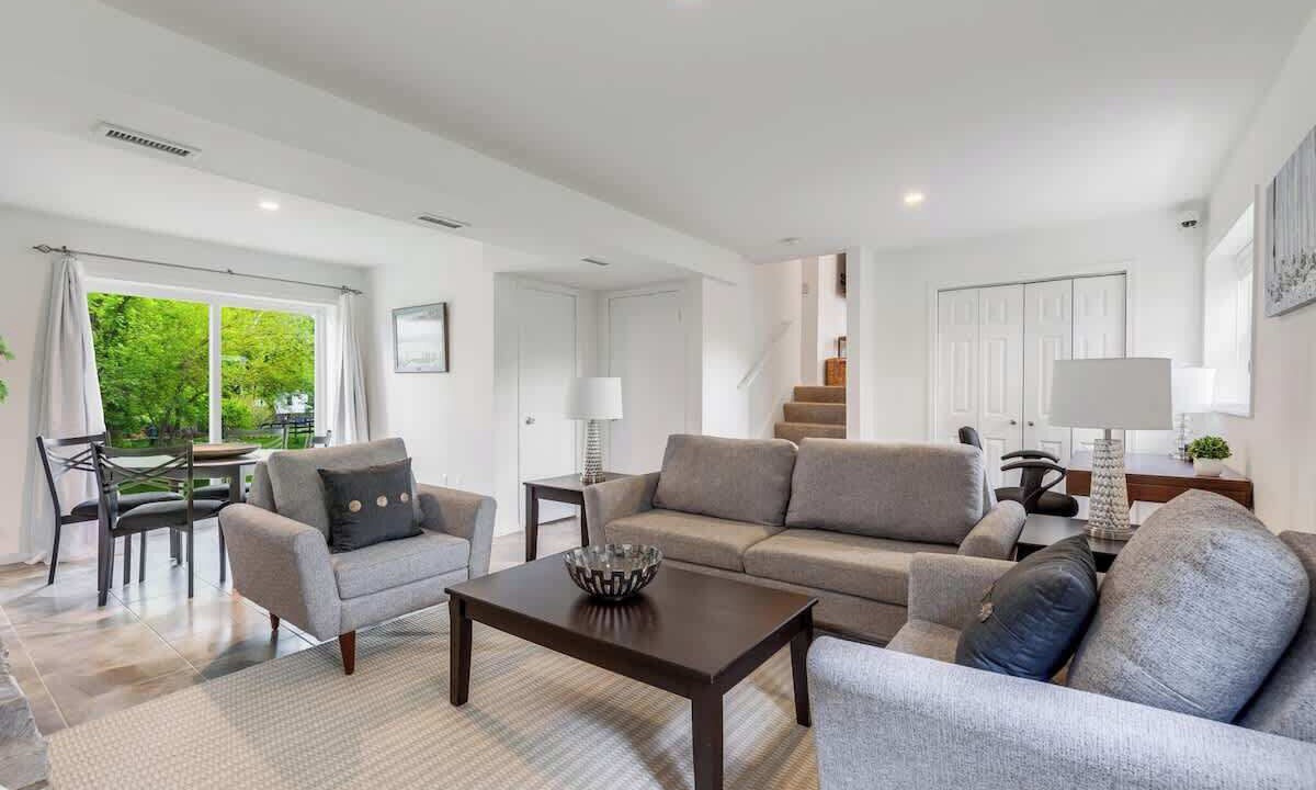 Photo of Livingroom in Leesburg