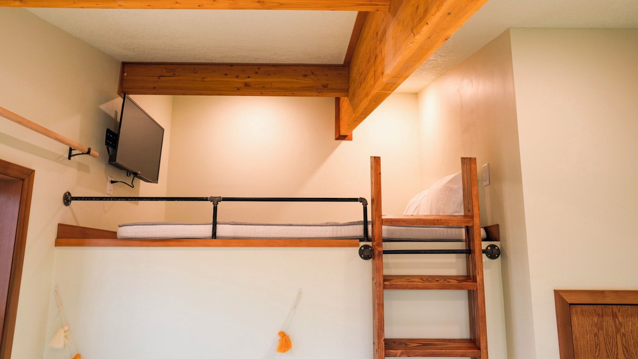 Photo of Bedroom in Guthrie County