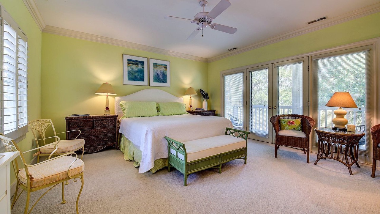 Photo of Bedroom in Debordieu Colony