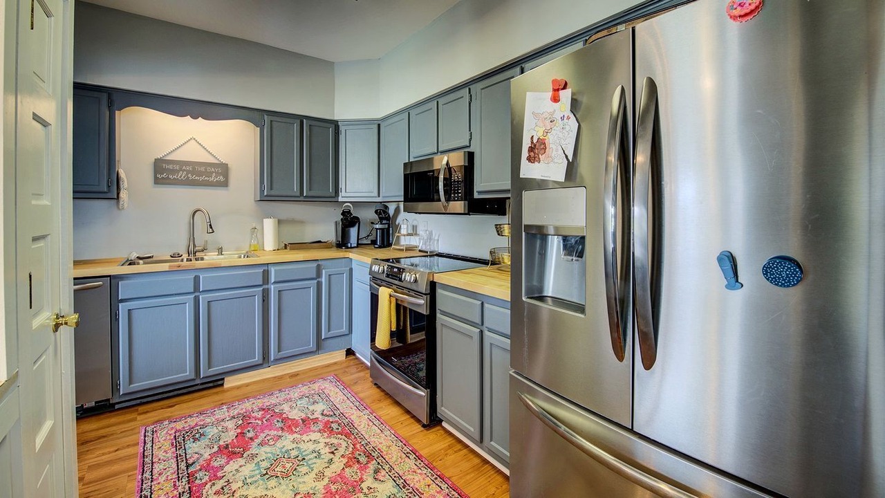 Photo of Kitchen in Debordieu Colony