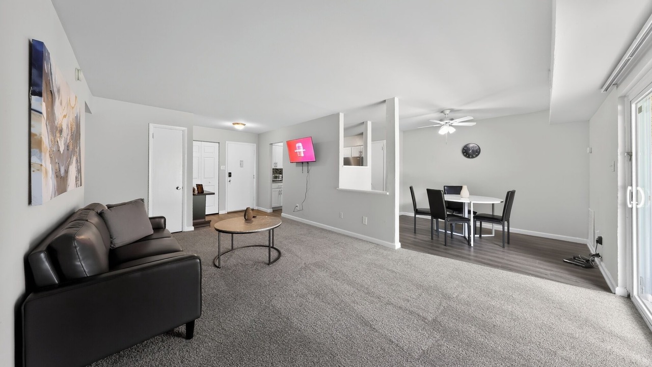 Photo of Livingroom in Edgemoor