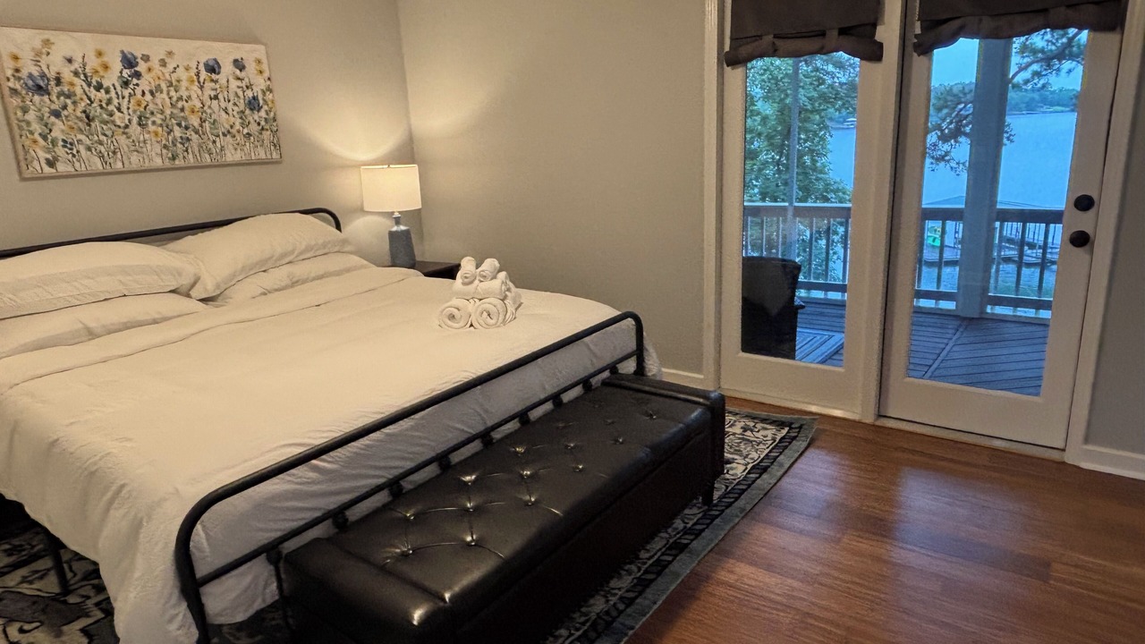 Photo of Bedroom in Arley