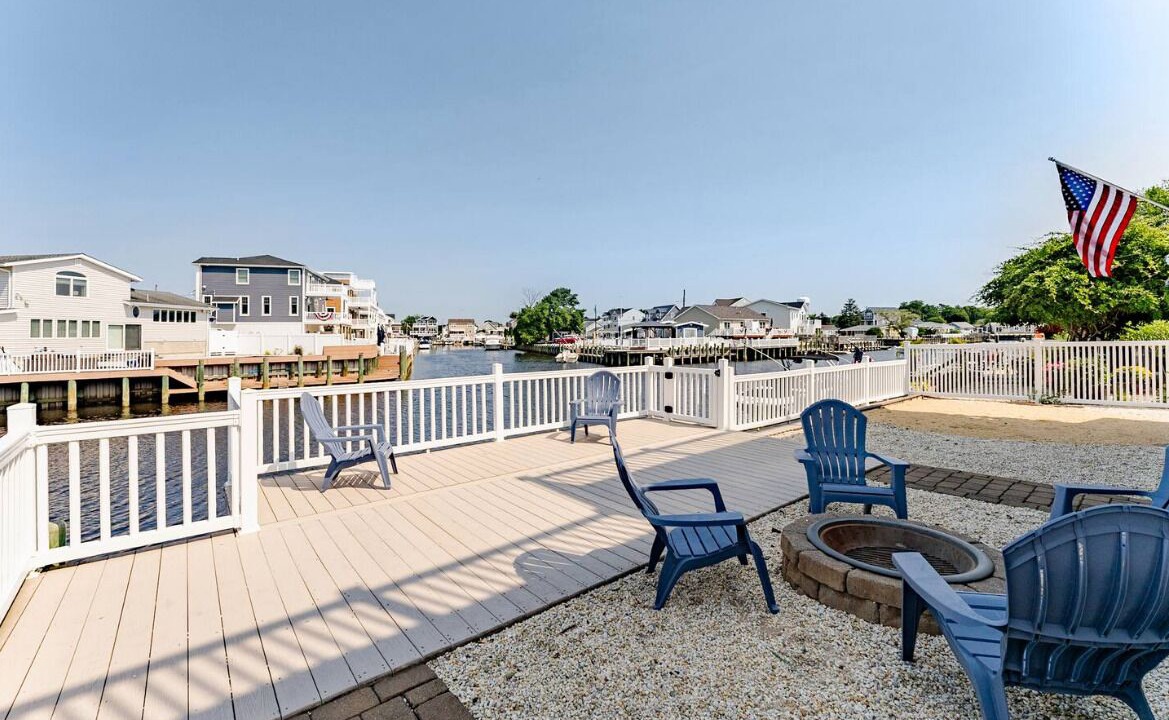 Photo of Patio Balcony in Beach Haven West