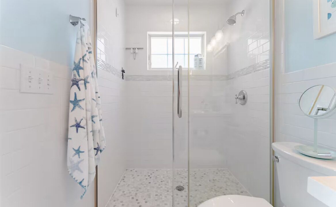 Photo of Bathroom in Beach Haven West
