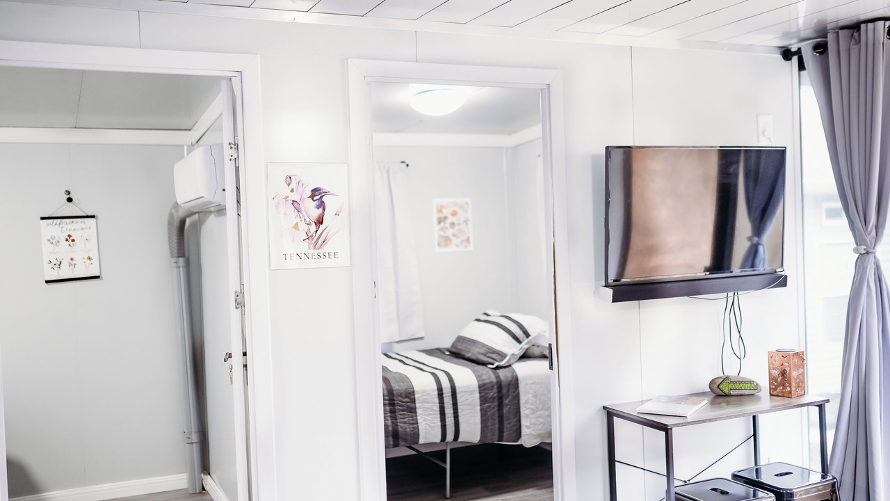 Photo of Bedroom in Madisonville