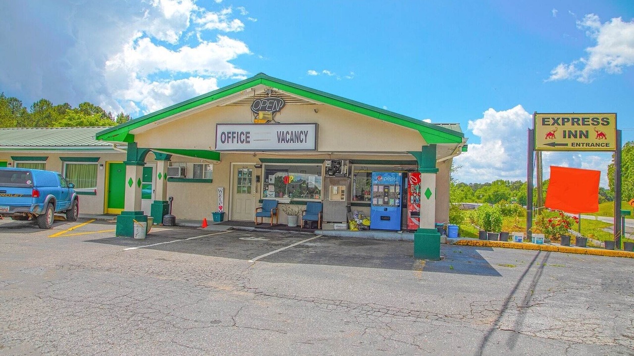 Photo of Outdoor in Calhoun