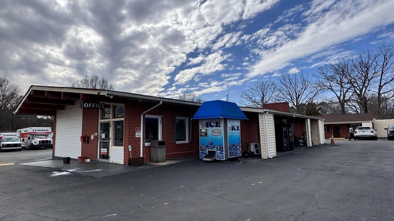 Photo of Outdoor in Ashland