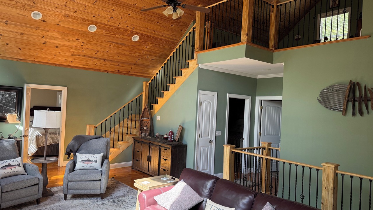 Photo of Livingroom in Wedowee