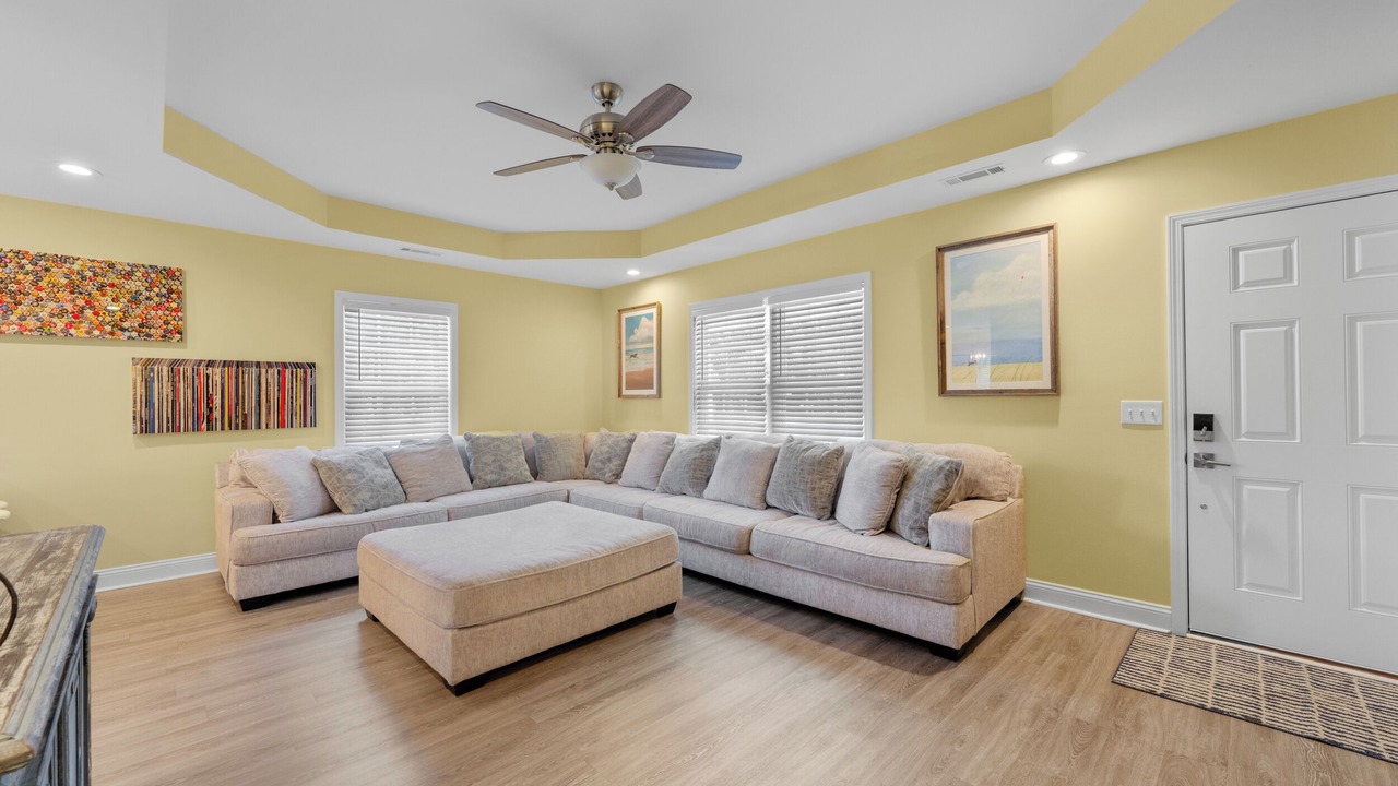 Photo of Livingroom in Manning