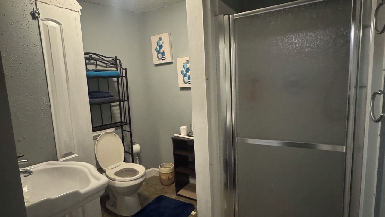 Photo of Bathroom in Roanoke Rapids
