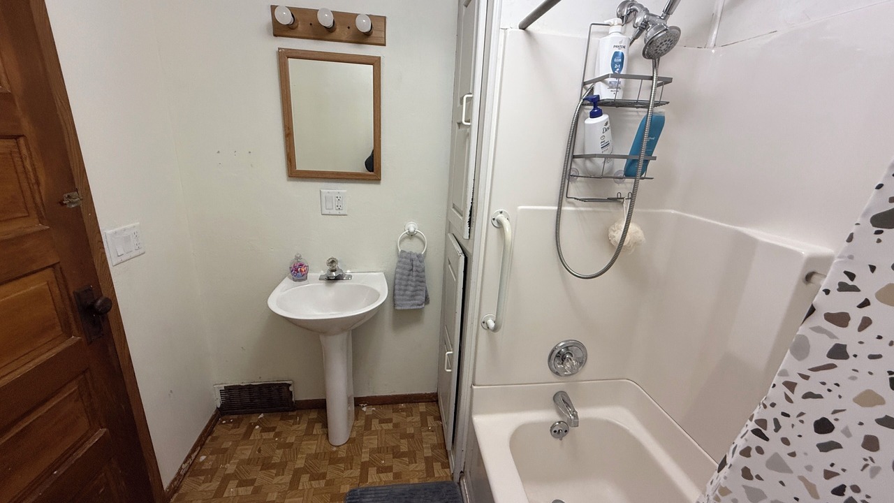 Photo of Bathroom in Creston