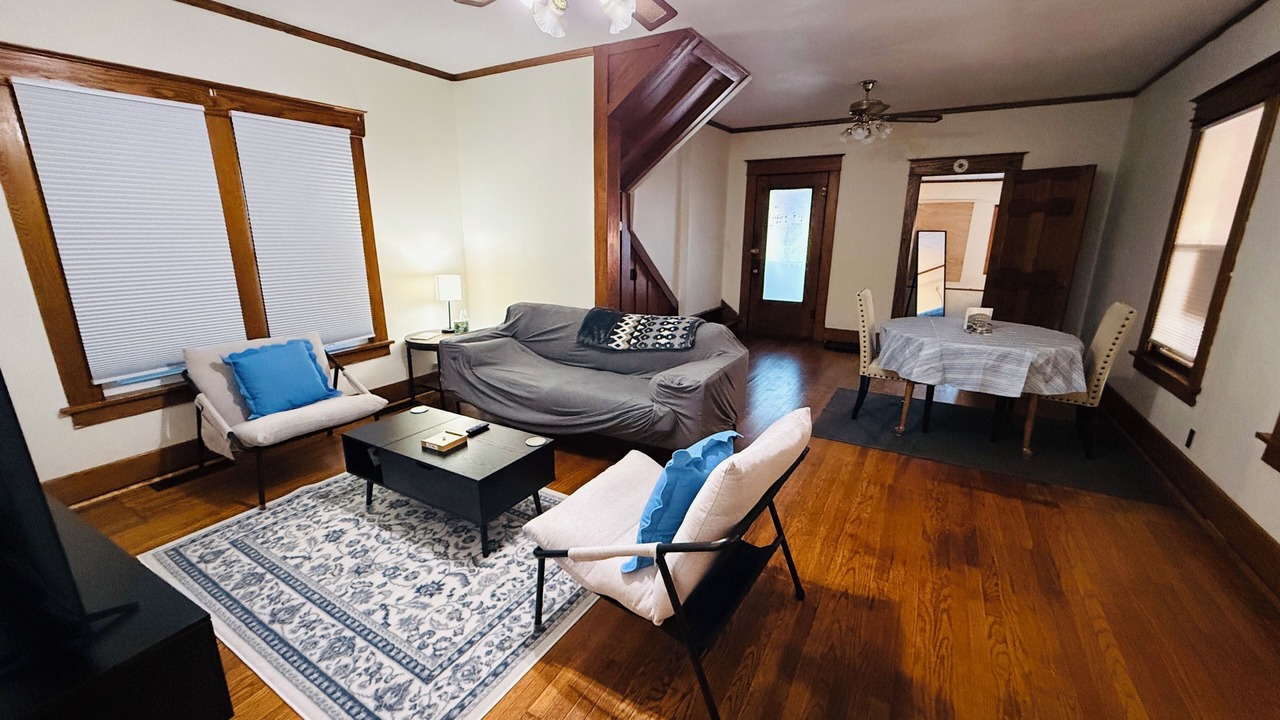 Photo of Livingroom in Creston