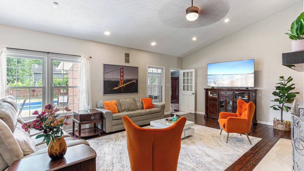 Photo of Livingroom in Terry Sanford
