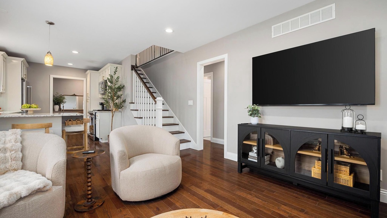Photo of Livingroom in Peoria Heights