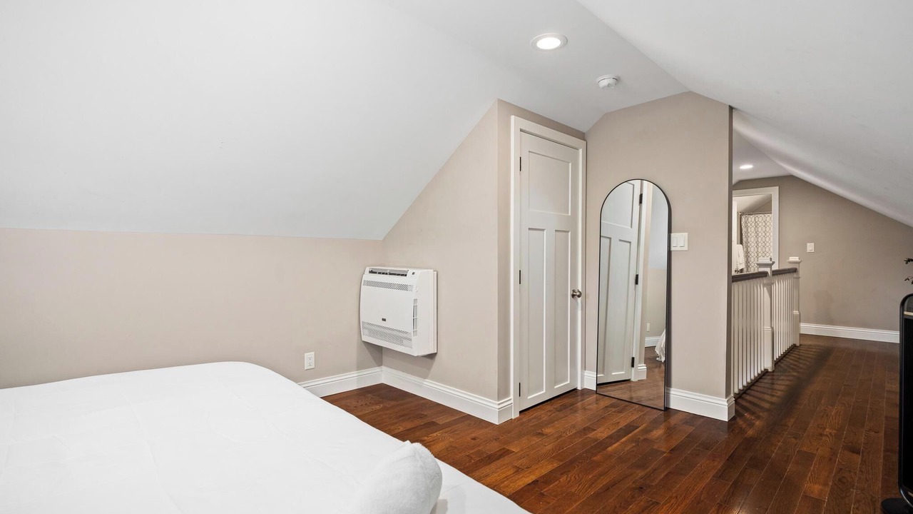 Photo of Bedroom in Peoria Heights