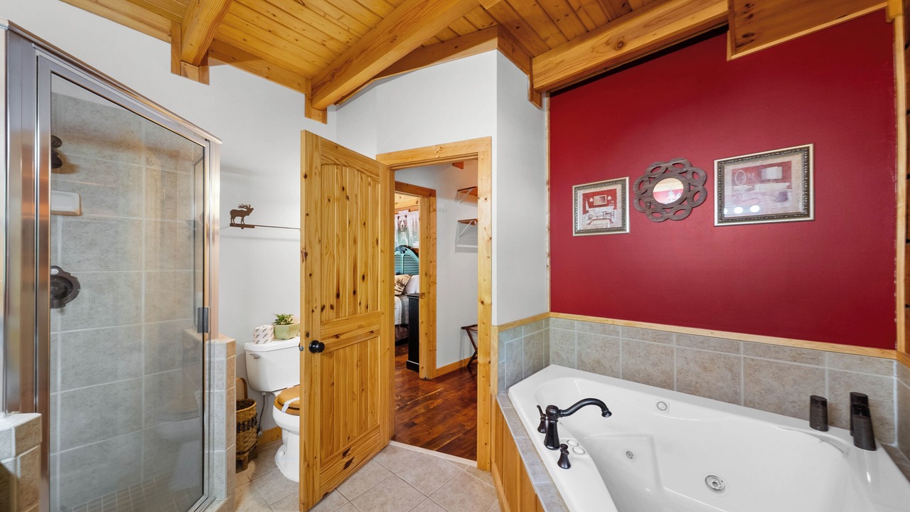 Photo of Bathroom in Sugar Grove
