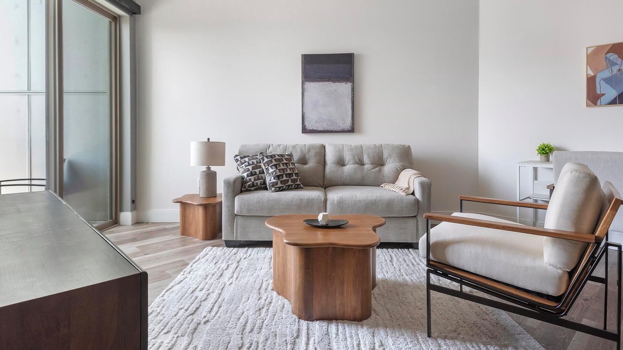Photo of Livingroom in DeBaliviere Place