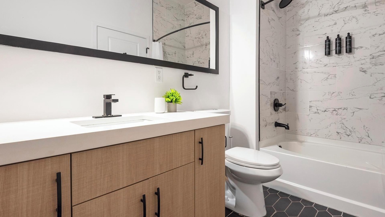 Photo of Bathroom in DeBaliviere Place