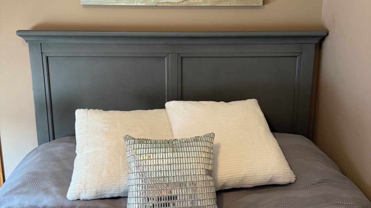 Photo of Bedroom in Dubuque
