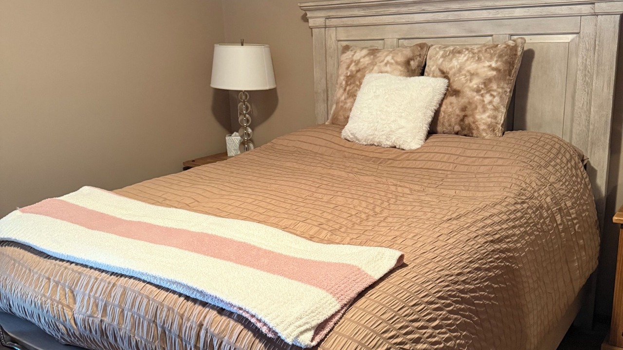 Photo of Bedroom in Dubuque