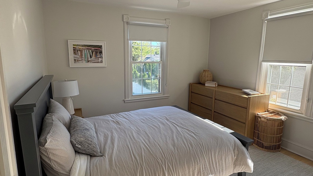 Photo of Bedroom in Spring Lake