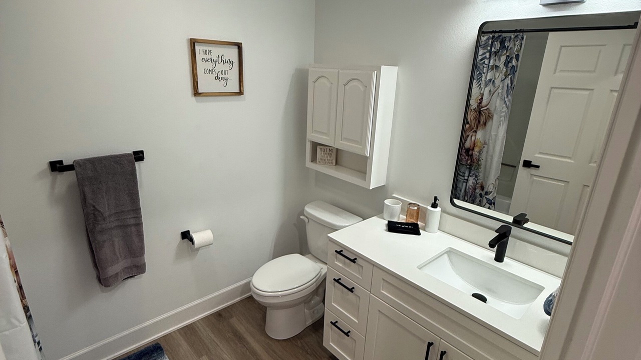 Photo of Bathroom in Winterset