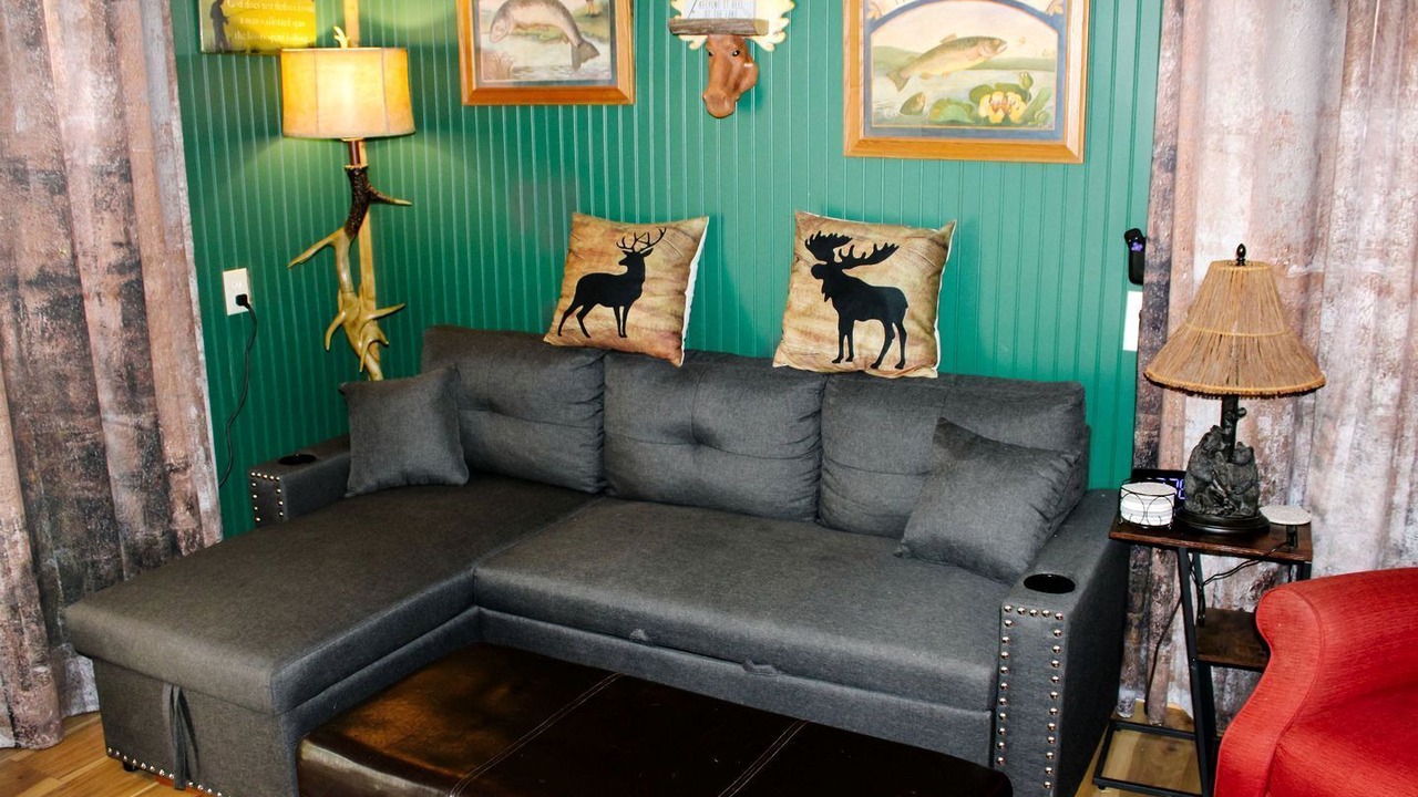 Photo of Livingroom in Neal