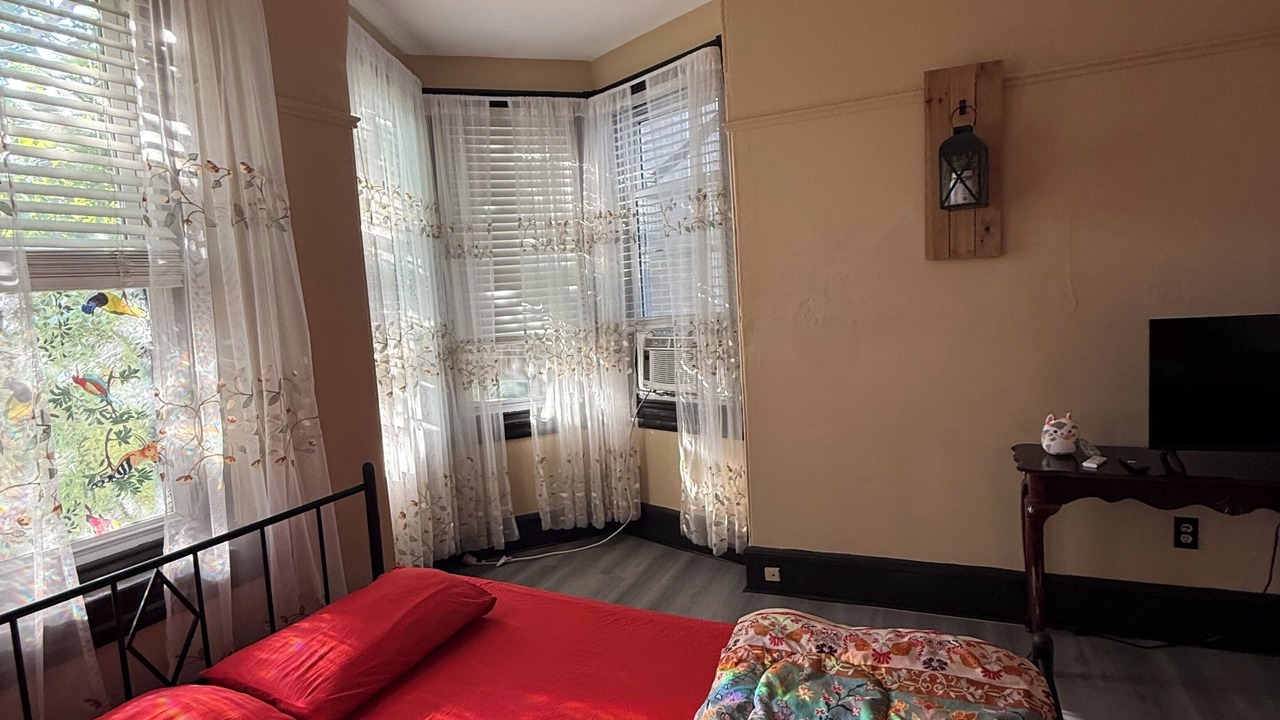 Photo of Bedroom in Spruce Hill