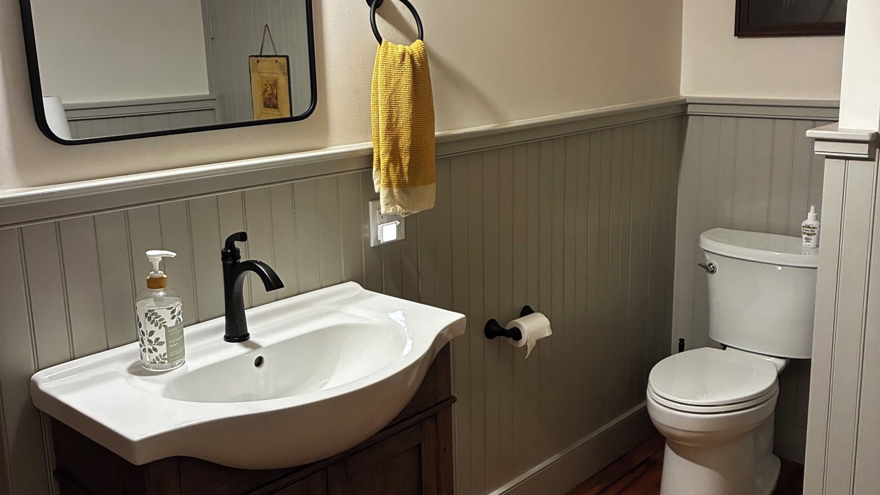 Photo of Bathroom in Porters Sideling