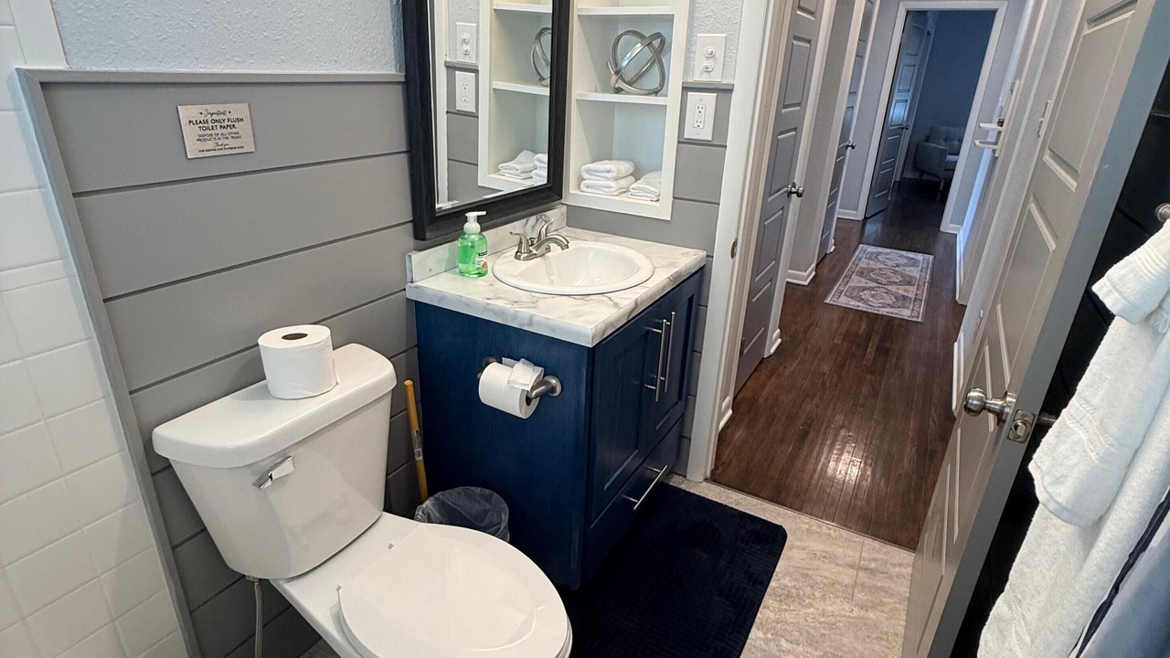 Photo of Bathroom in Jefferson City