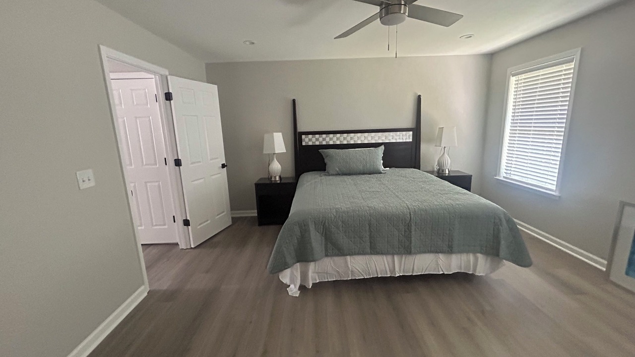 Photo of Bedroom in Mount Berry
