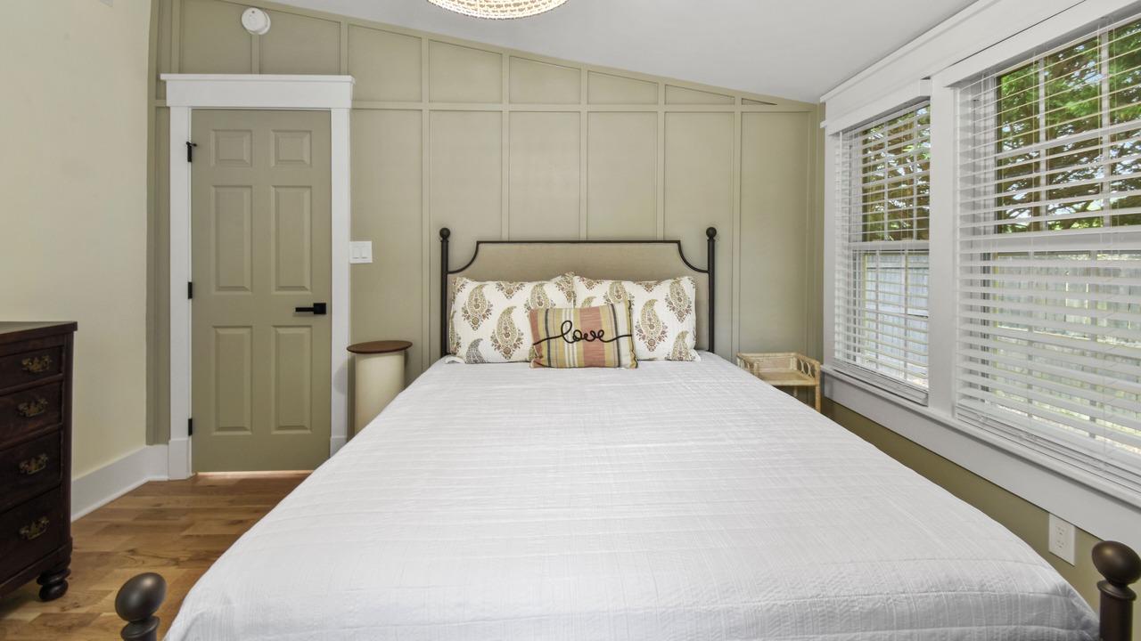 Photo of Bedroom in Berryville