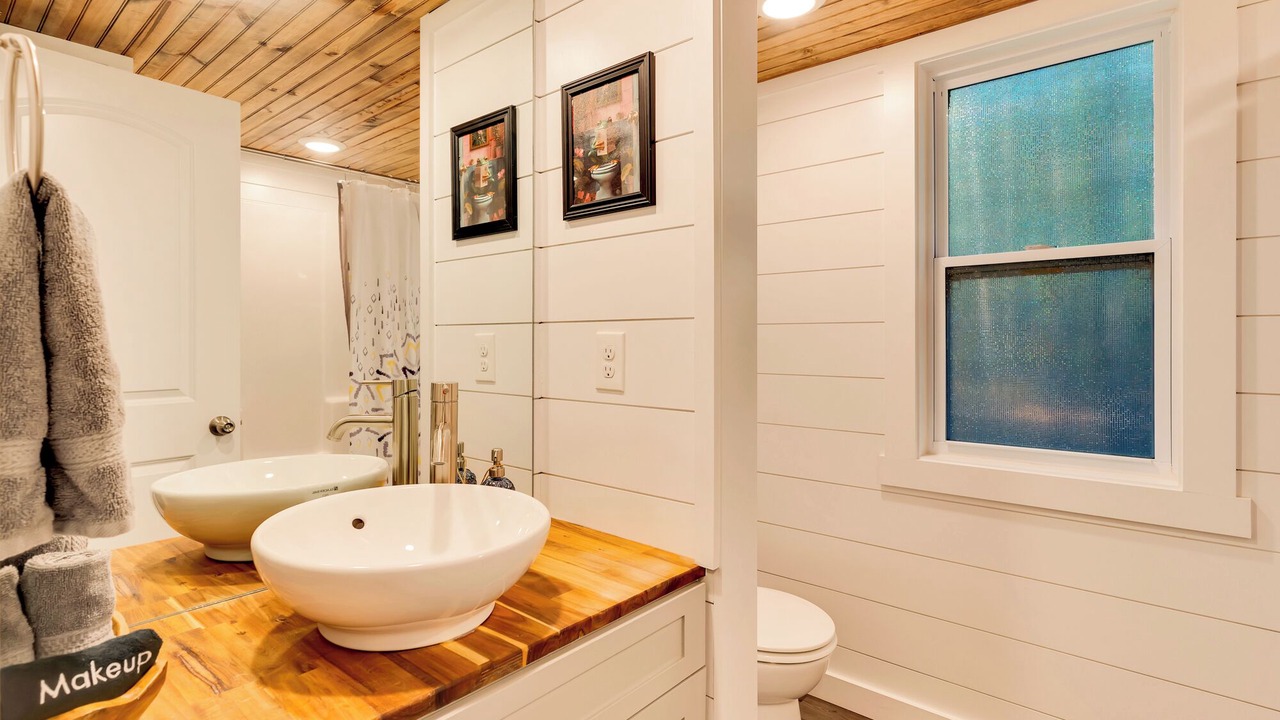 Photo of Bathroom in Menlo