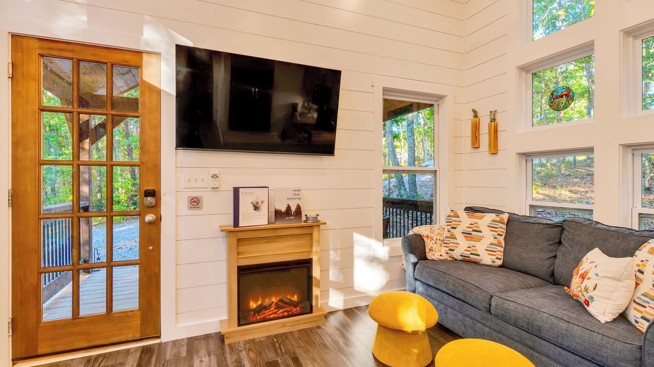 Photo of Livingroom in Menlo