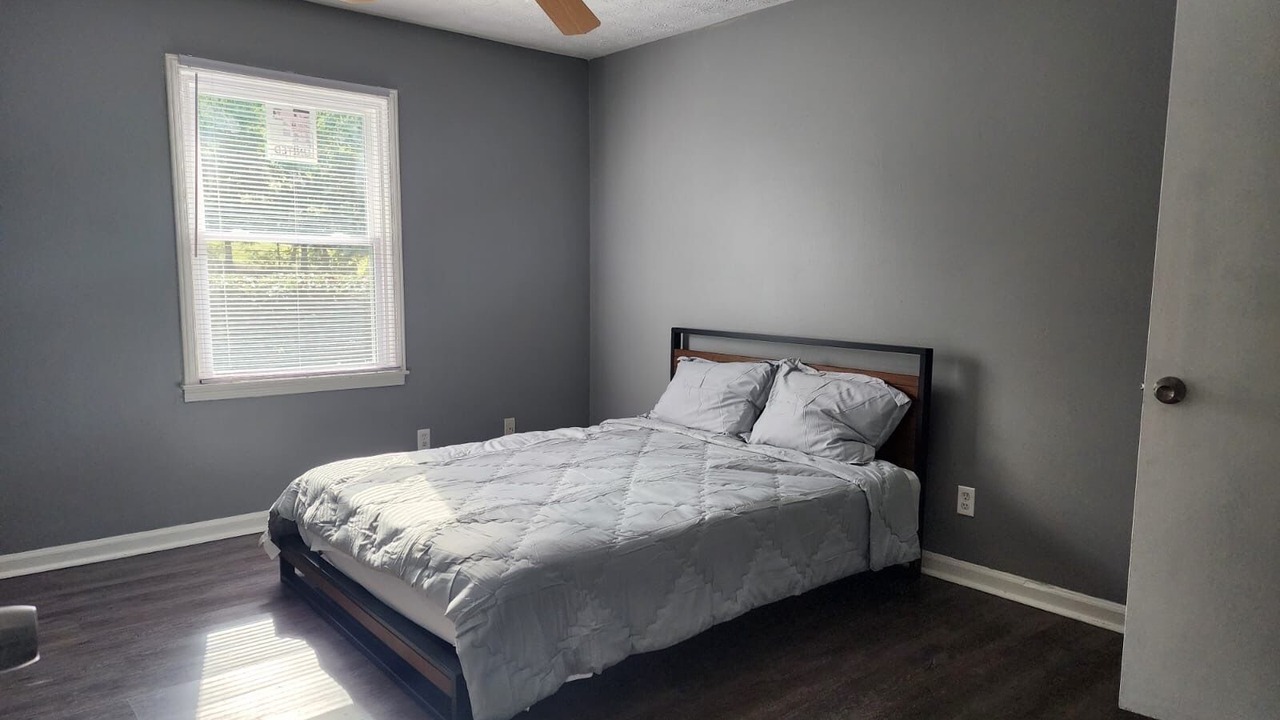 Photo of Bedroom in Silver Creek