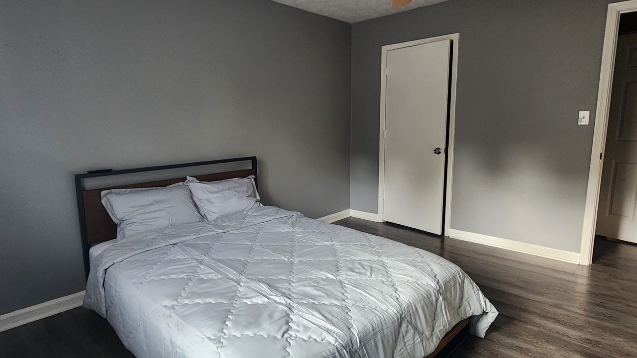 Photo of Bedroom in Silver Creek