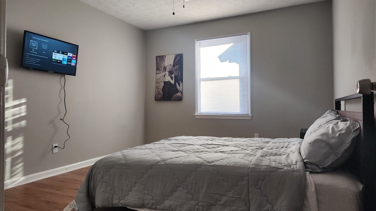 Photo of Bedroom in Silver Creek