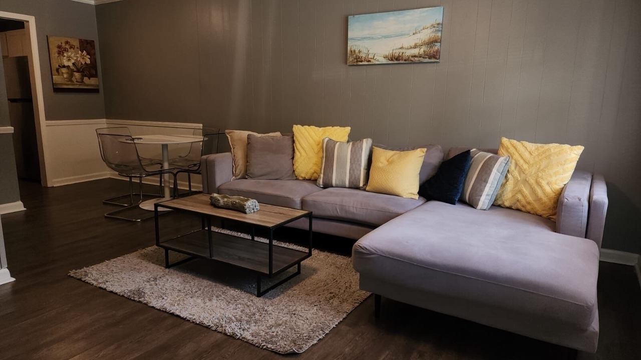 Photo of Livingroom in Silver Creek