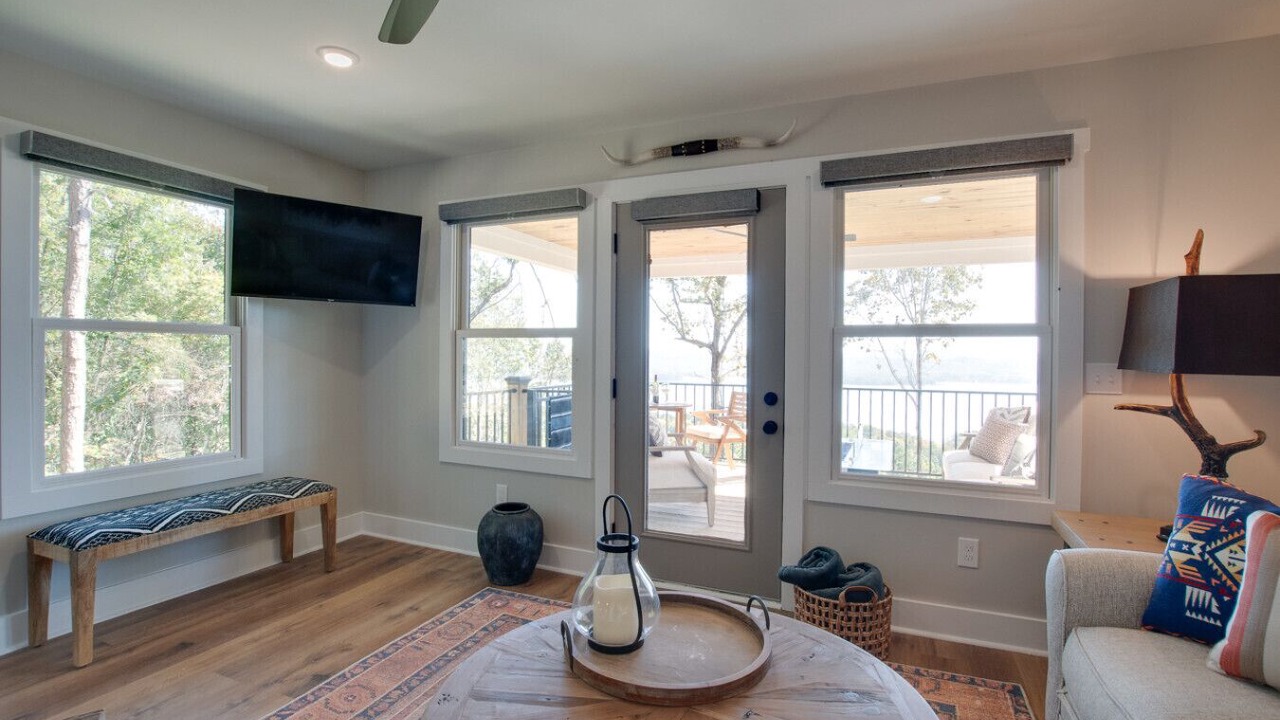 Photo of Outdoor in Groveoak
