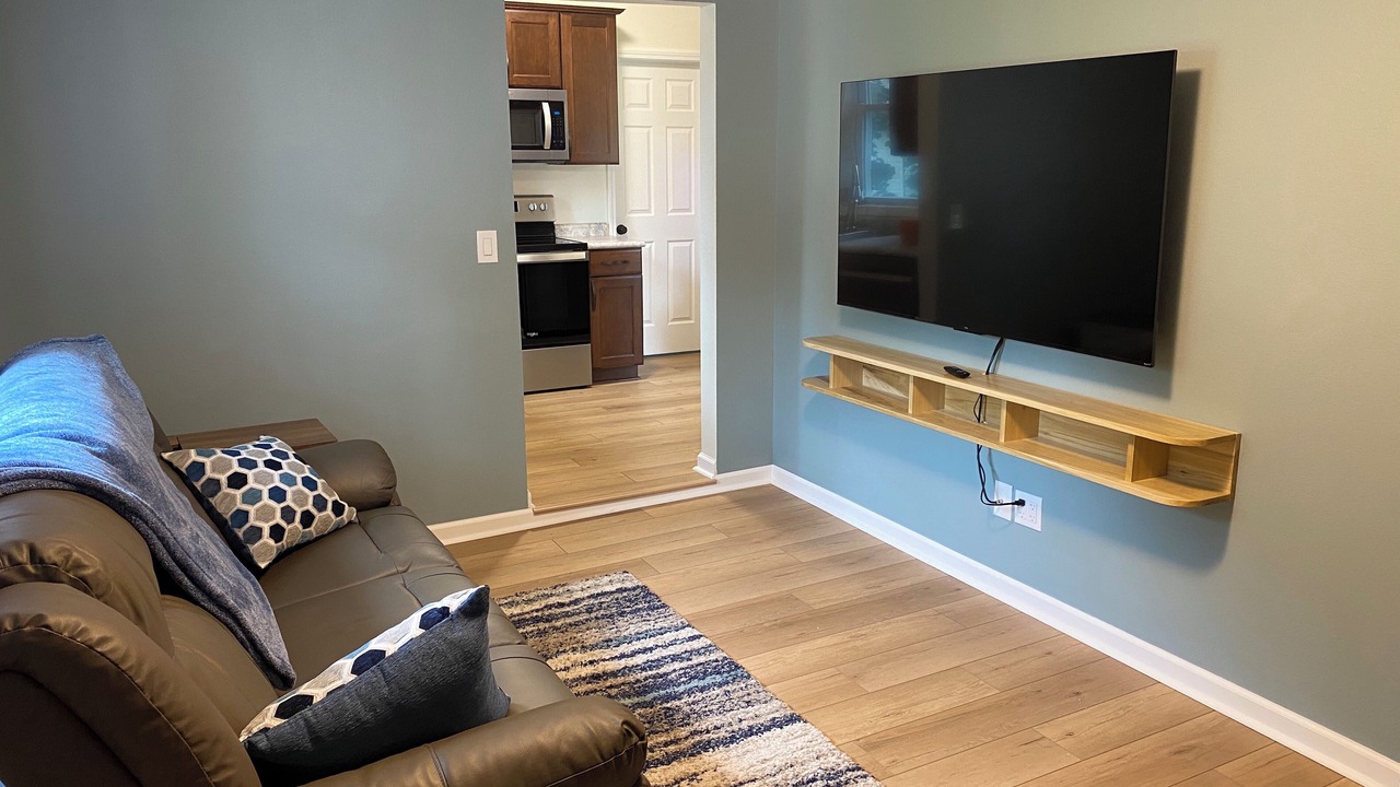 Photo of Livingroom in Dallas Center