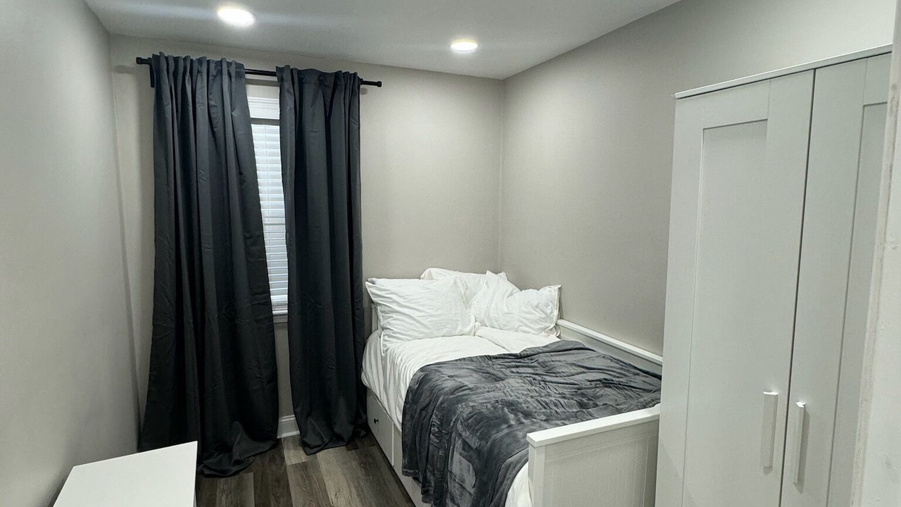Photo of Bedroom in LaGrange