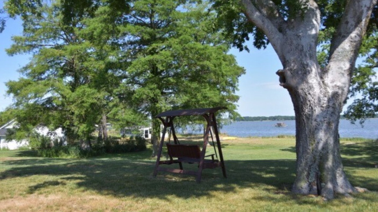 Photo of Outdoor in Secretary