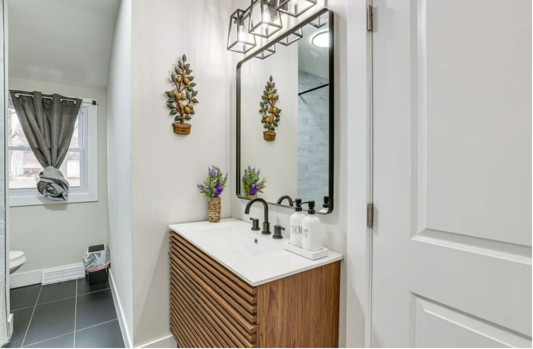 Photo of Bathroom in Lawnside