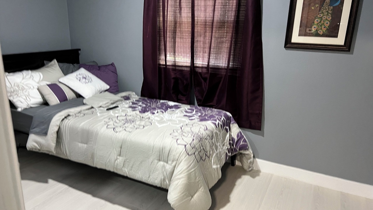 Photo of Bedroom in Cedar Falls