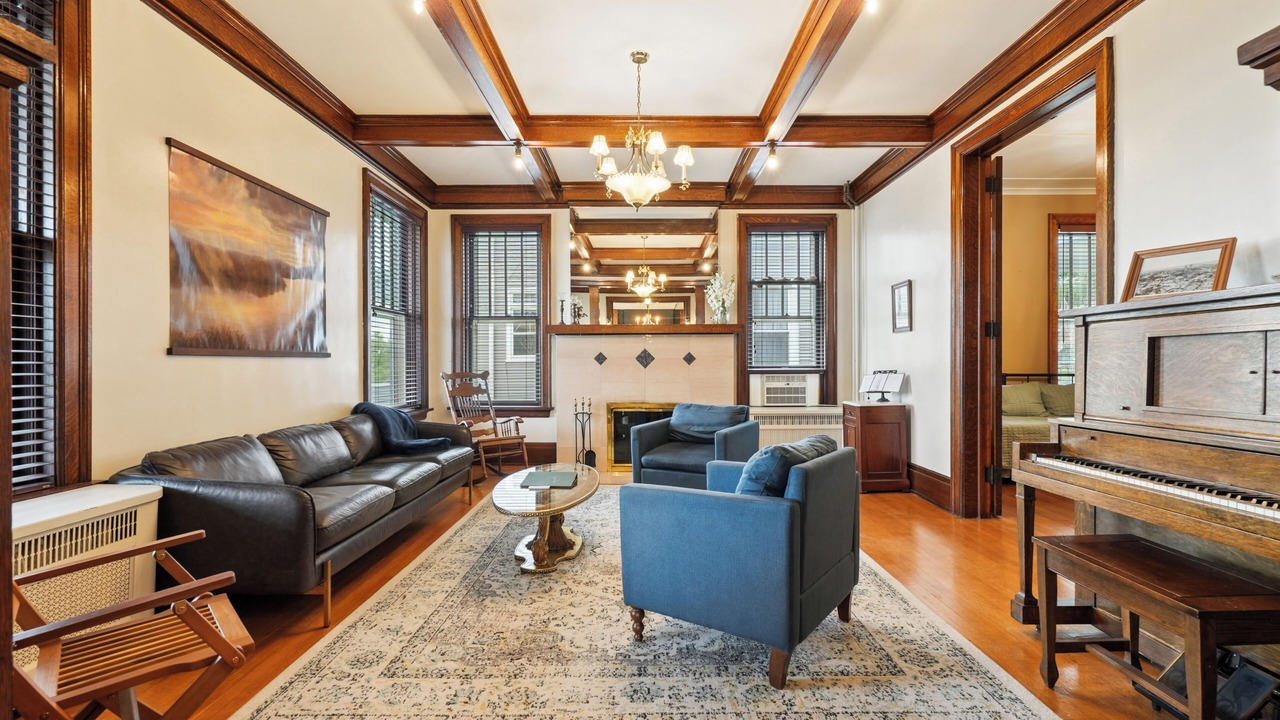 Photo of Livingroom in Dubuque