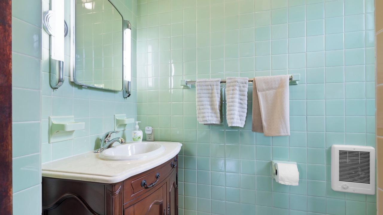 Photo of Bathroom in Dubuque