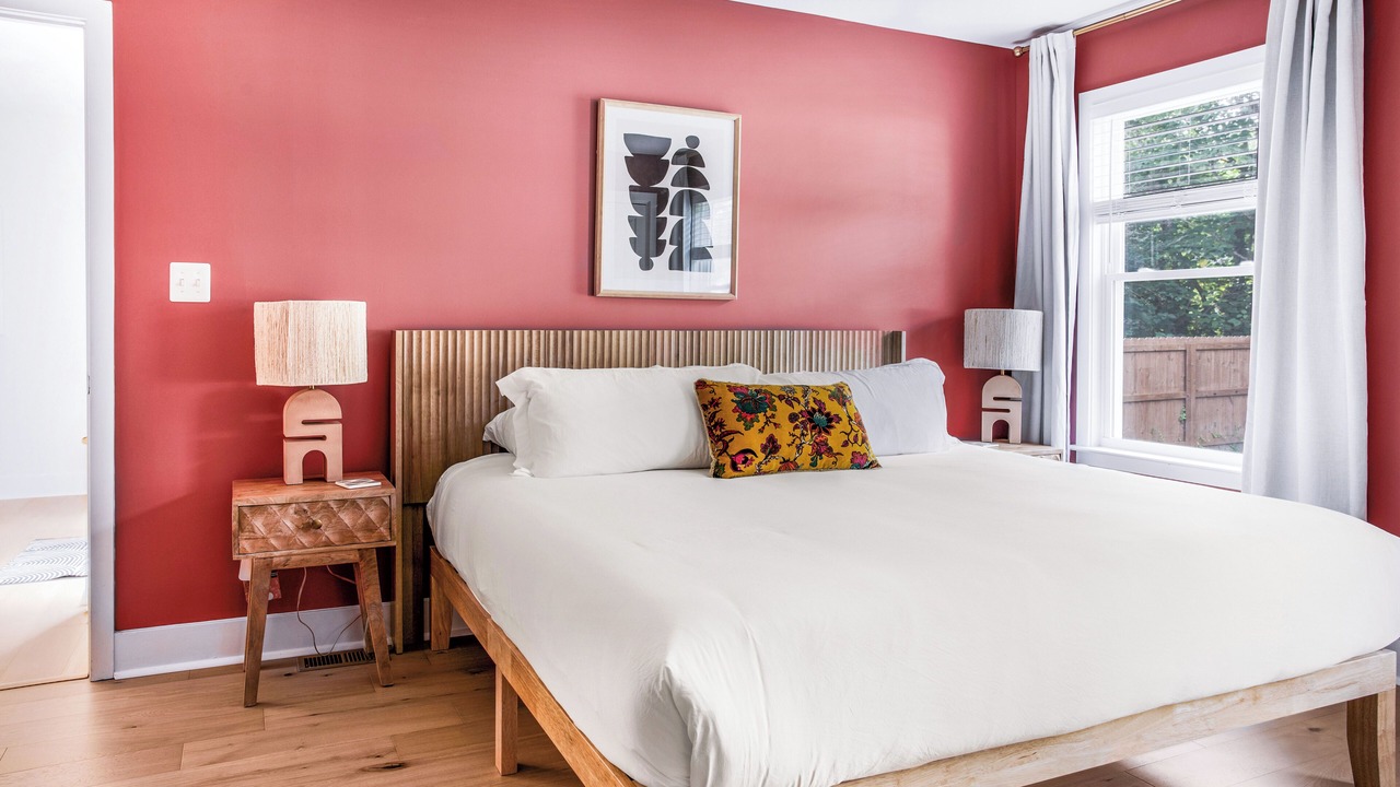Photo of Bedroom in Issue