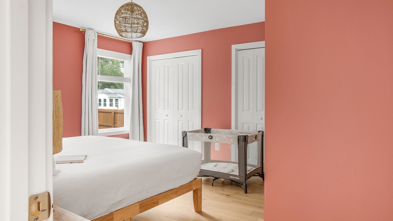 Photo of Bedroom in Issue