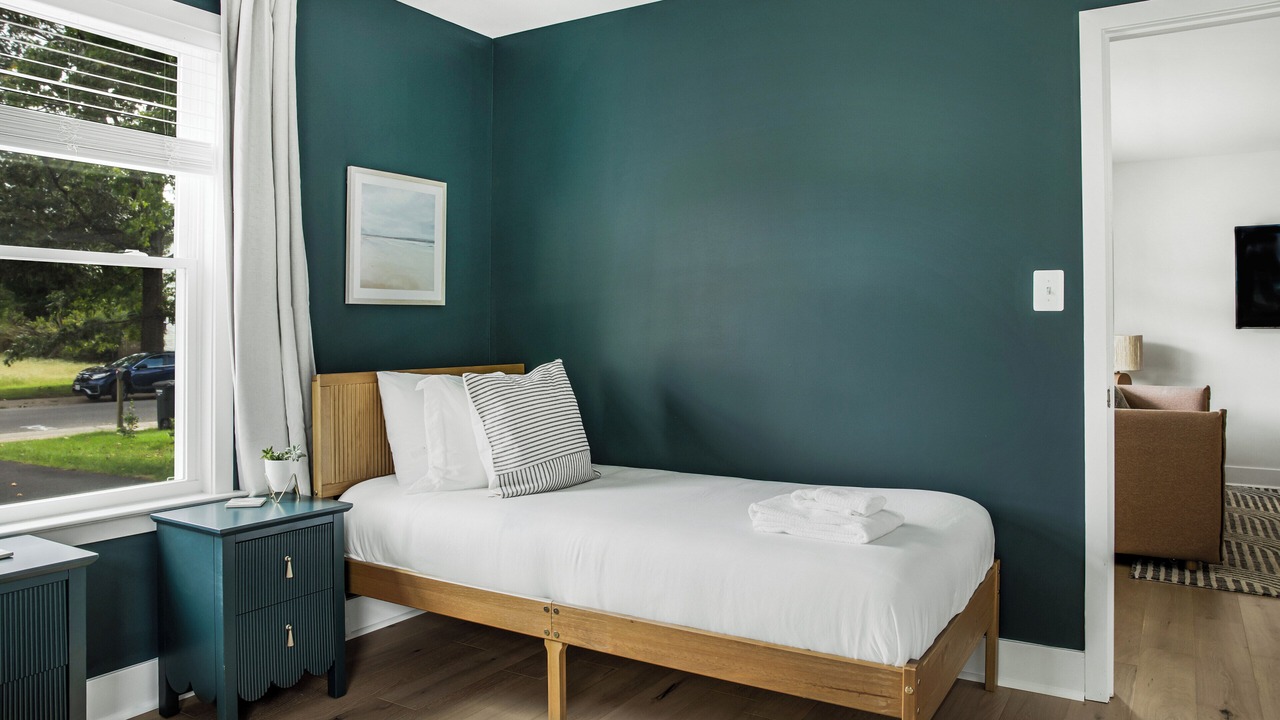 Photo of Bedroom in Issue