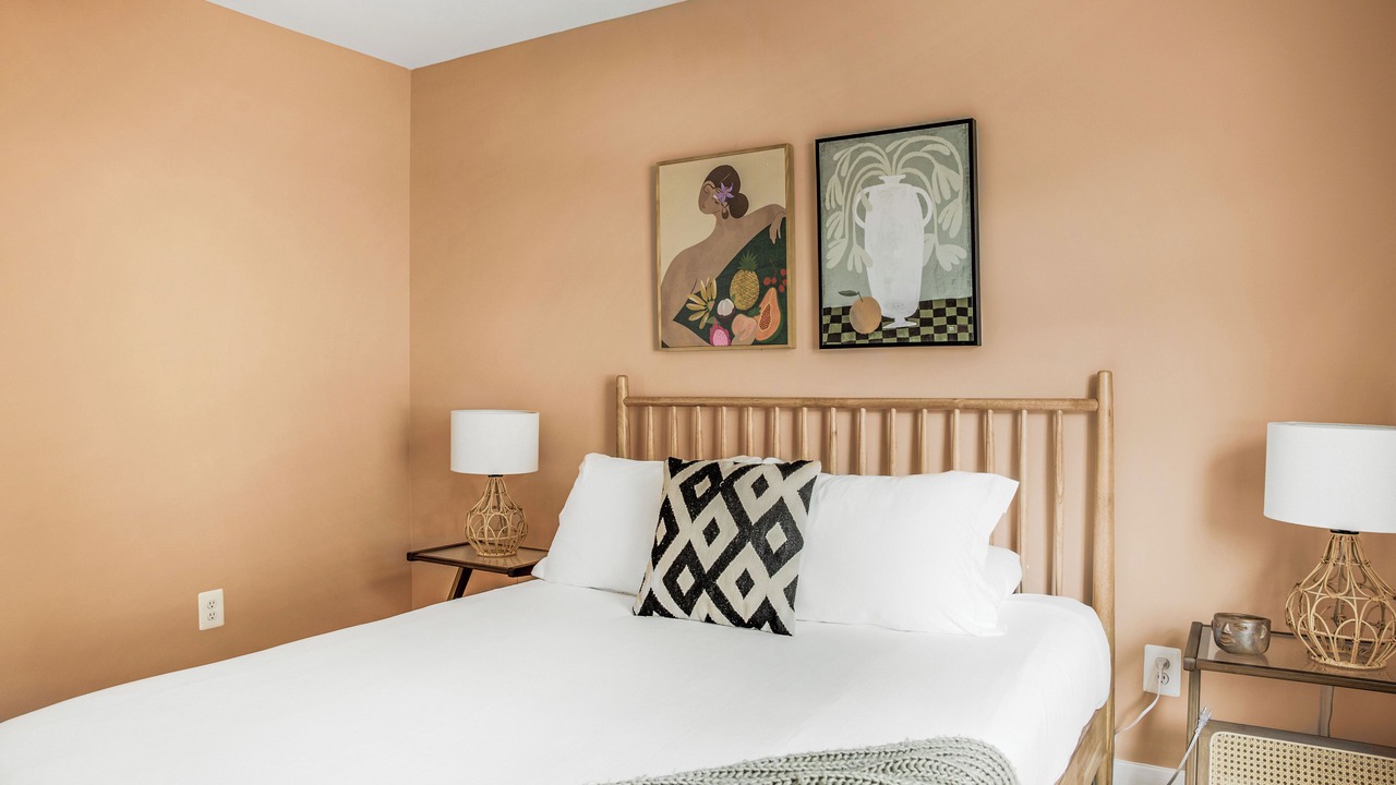Photo of Bedroom in Issue